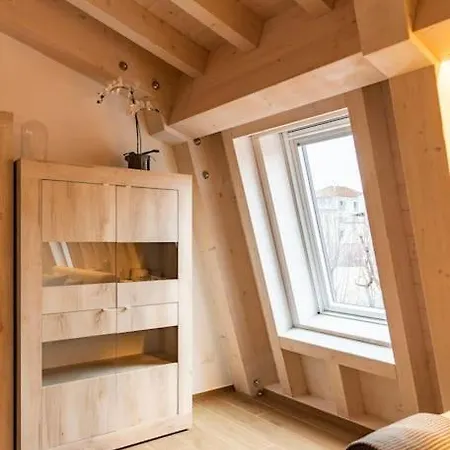 Guinizzelli 4 アパート *