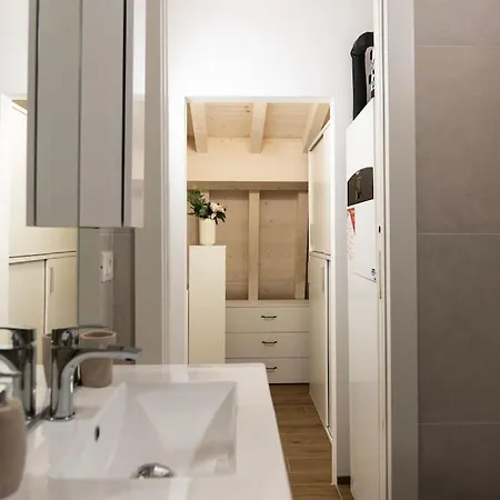 Guinizzelli 4 アパート *