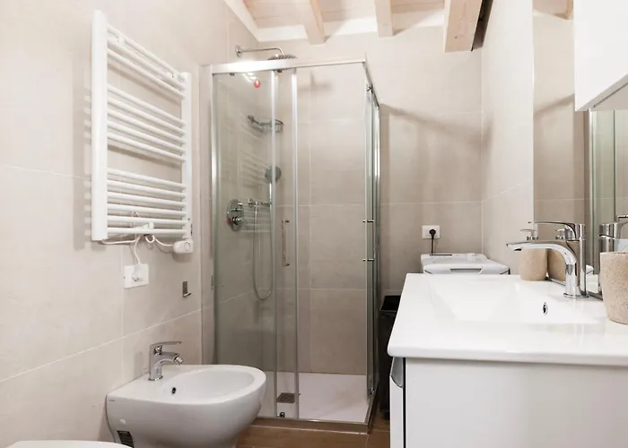 Guinizzelli 4 Lägenhet *