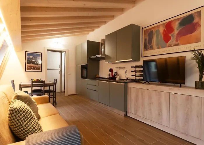 Lägenhet Guinizzelli 4 *