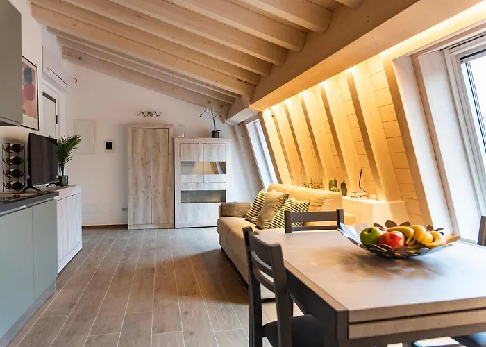 Lägenhet Guinizzelli 4 *